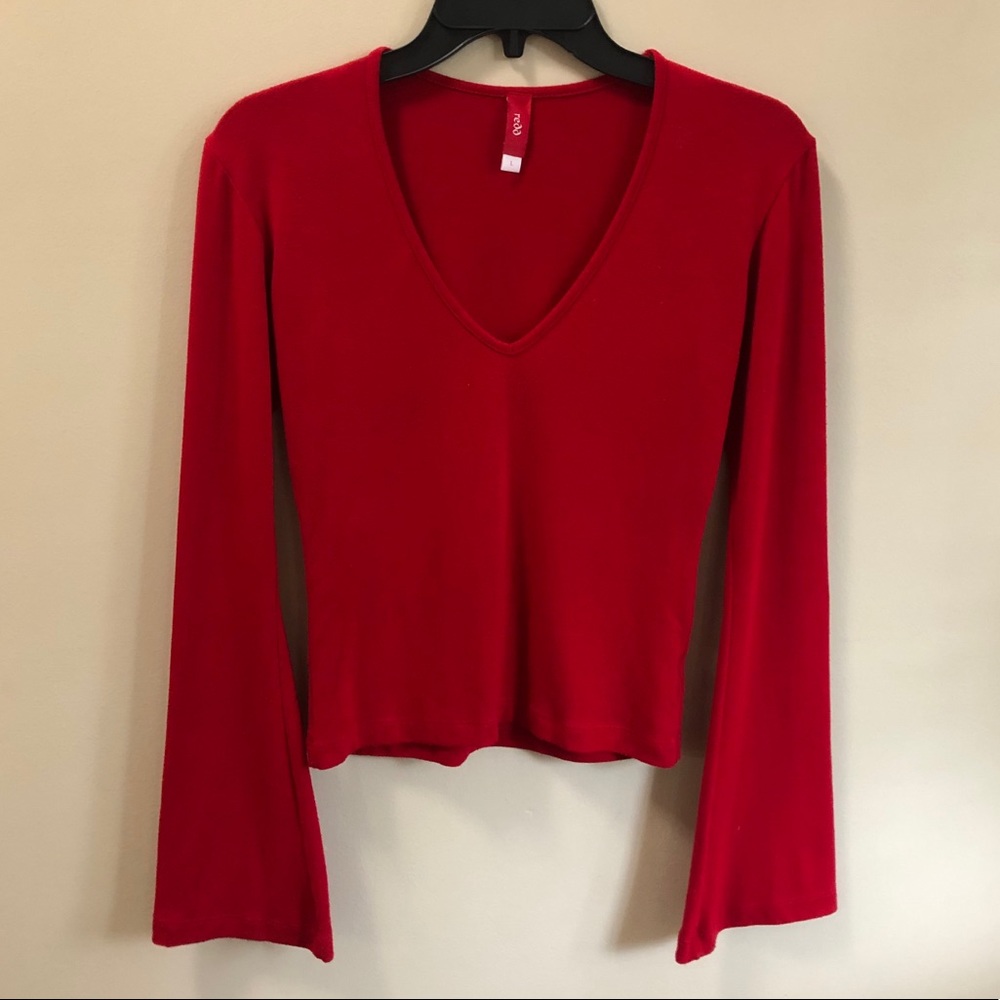 redd, Long Bell Sleeved Form-Fitted Blouse